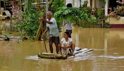 Assam flood situation deteriorates; 16.50 lakh people affected in 29 districts