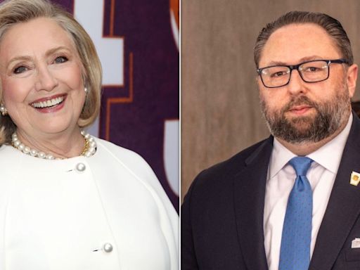 Hillary Clinton Brutally Mocks Trump Adviser's Constant Trolling Of Her