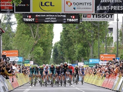 Cyclisme: terrible chute sur la cinquième étape du Critérium du Dauphiné