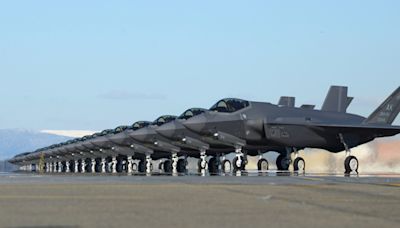 F-35交付解凍 美要清理120架積壓戰機超支328億 - 軍事