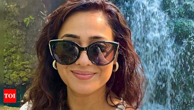 Shweta Tiwari radiates summer vibes in dreamy vacation photos, leaves fans in awe - Times of India