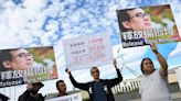 Australia afirma que no abandonará al escritor de su país condenado a muerte en China