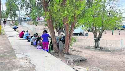 Políticas de EU alteran cruces de migrantes en Juárez