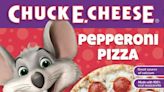 PIZZA DE CHUCK E. CHEESE LLEGA A TIENDAS WALMART DE TODO EL PAÍS