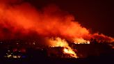 Un incendio en California desaloja a miles de personas, moviliza a 2.400 bomberos y destruye 134 edificios