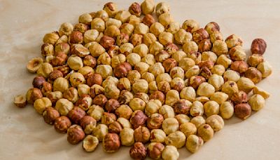 How To Use Your Air Fryer To Toast Nuts In No Time