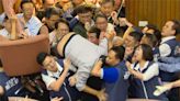 沈伯洋遭推重摔！ 台北大學教授「譴責國會暴力」連署書曝光