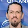 Steve Howey (actor)