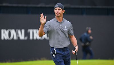 British Open: Billy Horschel hangs on in rainy third round to take solo lead at Royal Troon