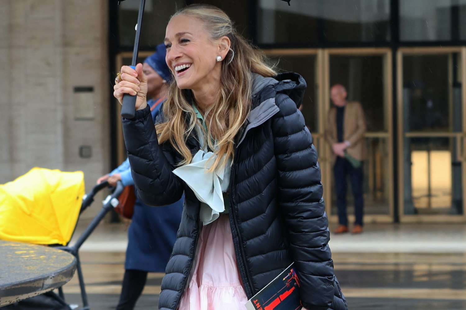 Sarah Jessica Parker Spotted in Stylish Look While Filming “And Just Like That...” Season 3