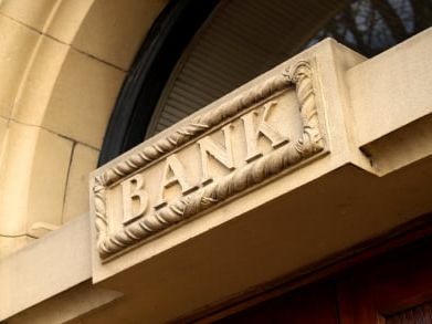 2nd-Quarter Earnings Season Kicks Off With Mixed Bank Results