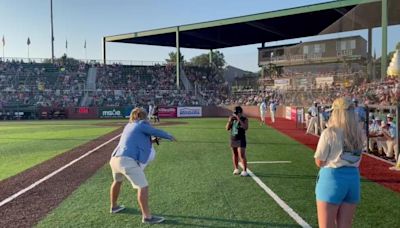 Chris Farley impersonators crack up Mallards fans