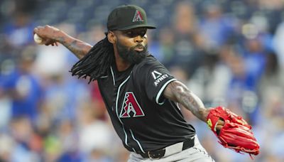 Diamondbacks Designate Miguel Castro For Assignment, Cristian Mena to IL