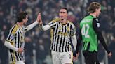 Con doblete de Vlahović, Juventus vence 3-0 a Sassuolo y se acerca al líder Inter en la Serie A