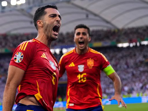 Con un dramático final en tiempo extra, España vence 2-1 a Alemania y avanza a semifinales de Euro