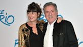 A 74 ans, Daniel Auteuil est le papa de 3 enfants (le petit dernier a 14 ans) : il les a eus avec 3 femmes différentes