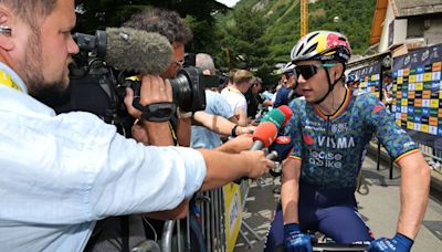 ‘A bad habit’ - Wout van Aert reacts angrily to Jasper Philipsen's Tour de France sprint manoeuvre