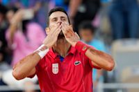 Djokovic sets up gold-medal match with Alcaraz