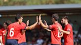 Osasuna golea en el estreno de Vicente Moreno