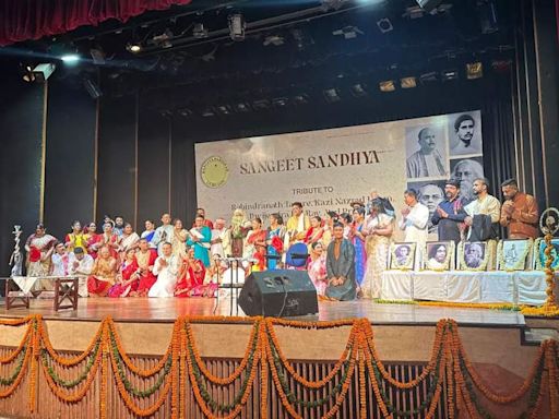 Bangiya Parishad Celebrates Tagore's 163rd Birthday with Creative Presentation | - Times of India