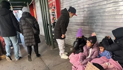 Casi 800,000 niños en Nueva York viven en la pobreza; la mitad de ellos en pobreza profunda - El Diario NY
