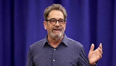 Huey Lewis Getting 'Curb'-Style TV Show