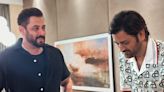 Salman Khan Rings In MS Dhoni's Birthday at Galaxy Apartment, Gives Him a Sweet Nickname; Watch Video - News18