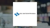 Lee Enterprises (NYSE:LEE) Shares Pass Above Two Hundred Day Moving Average of $11.04