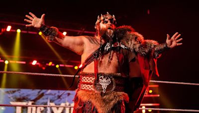 WWE confirma una lesión de Ivar