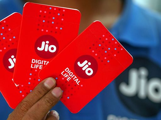 Reliance Jio announces tariff hike from July 3, announces new Unlimited 5G data plans. Details here