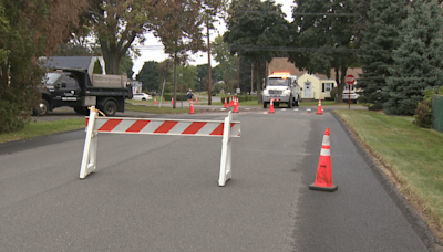 Water main break shuts down Rocky Hill road