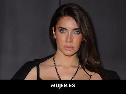 Pilar Rubio se viste de flamenca con un sujetador de encaje negro y falda de ajustada de volantes
