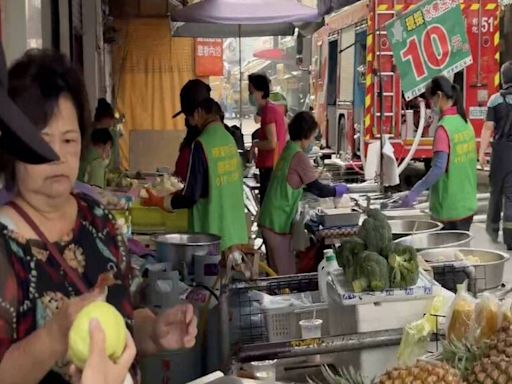 彰市餛飩店大火！消防搶救 路人淡定買水果