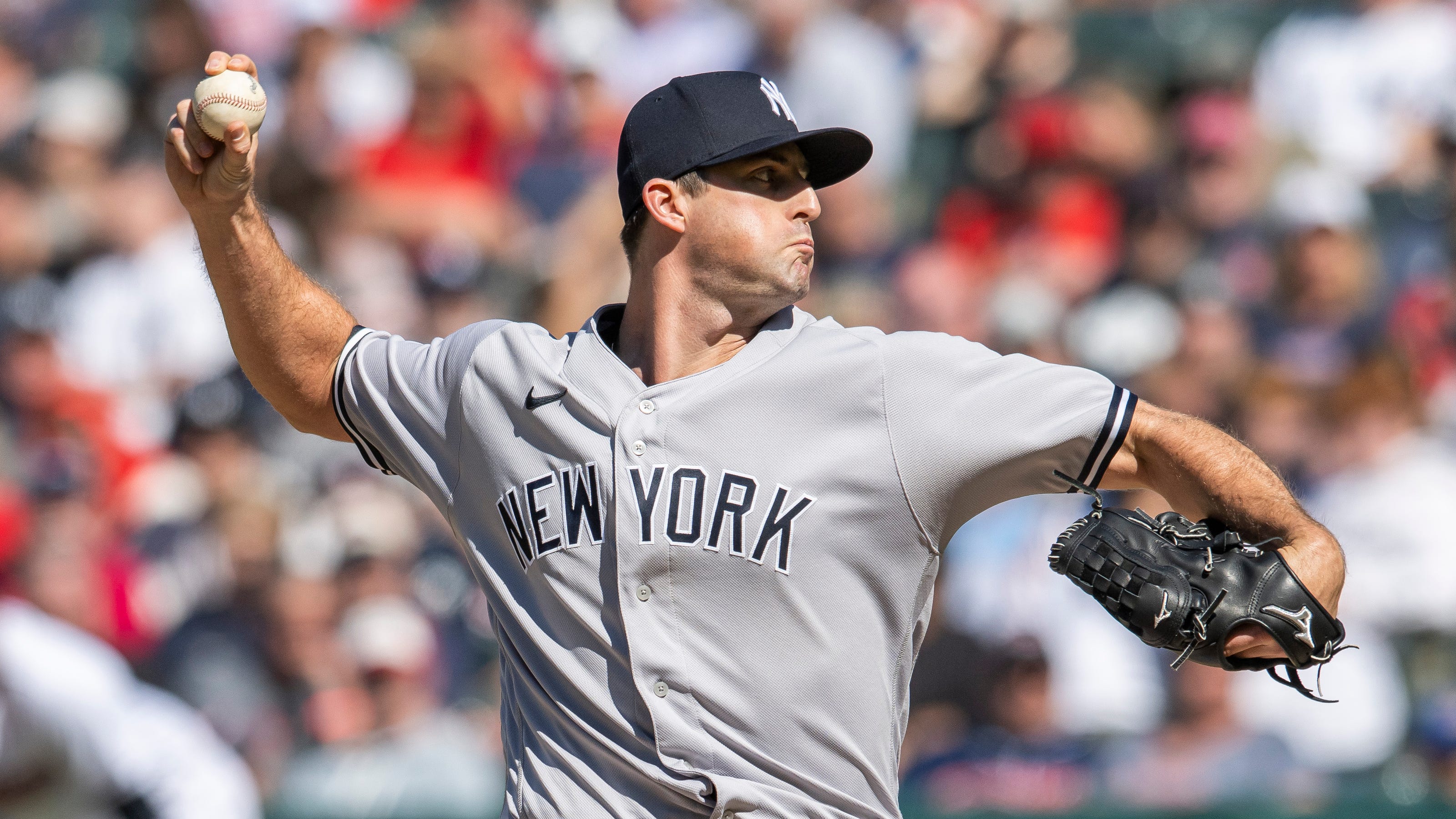 Benches clear in Yankees' game vs. Orioles after Clay Holmes hits Heston Kjerstad in head