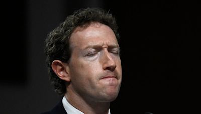 Almost $200bn wiped of Meta's value as markets balk at Zuckerberg's AI spending plans
