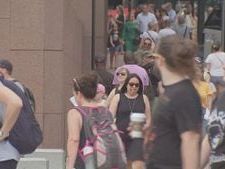 ‘It’s hot...we are melted’: Heat and humidity a surprise to Boston tourists