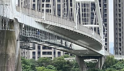 地震鬆脫…新北新月橋啟動兩階段修復工程 最快9月評估開放通行