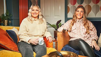 Gogglebox's Ellie Warner shares baby bump photo and talks confidence