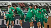 OFICIAL: Selección Mexicana anuncia baja de un defensa para el verano