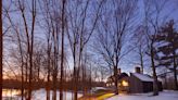 These cozy cabins are perfect for a winter getaway in Wisconsin