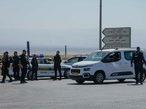 Shooting attack at the West Bank-Jordan border crossing kills 3 Israelis