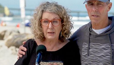 Mother of Australian surfers killed in Mexico delivers touching eulogy at San Diego beach