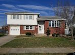 127 George Pl, Oceanside NY 11572