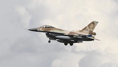Hezbolá lanza misiles contra aviones de combate israelíes que sobrevolaban el sur de Líbano