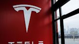 U.S. agency to open probe into fatal Florida Tesla crash