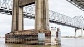 Mississippi barge rates dropping despite little improvement in river levels