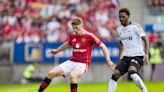 Manchester United extend Ethan Ennis’ contract during pre-season