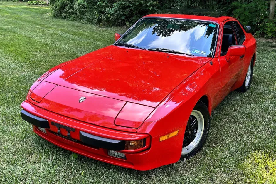 Well-Maintained 1984 Porsche 944 5-Speed Up for Auction on Bring a Trailer