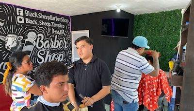 Gracias a una beca, joven abre su propia Barber