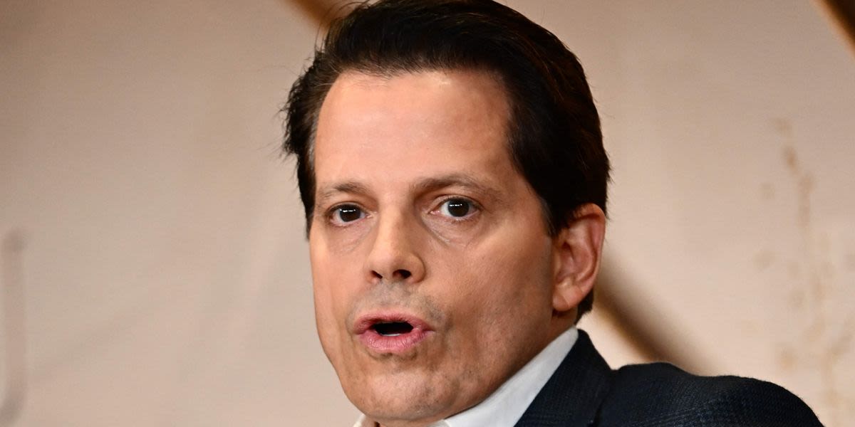 Anthony Scaramucci Reveals 'Nervous Tic' That Shows Trump Is Feeling The Heat Right Now